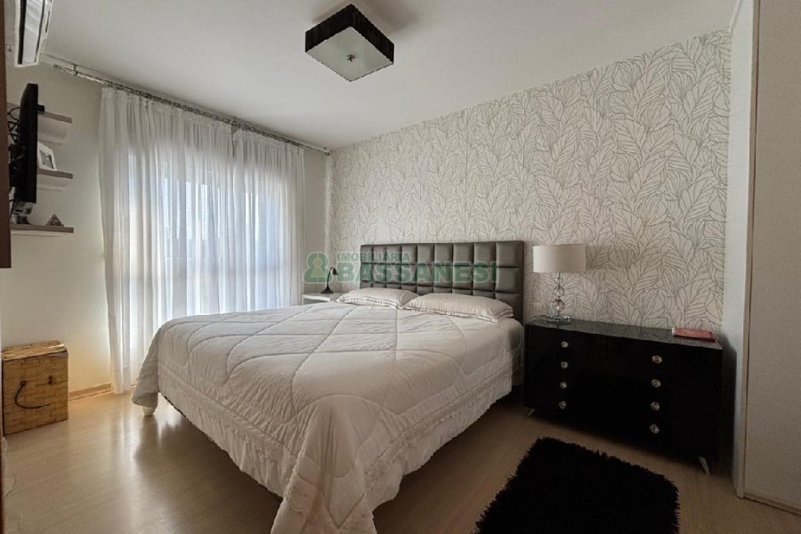 Apto Mobiliado com 83m², 2 dormitórios, 2 vagas, no bairro Rio Branco em Caxias do Sul para Alugar