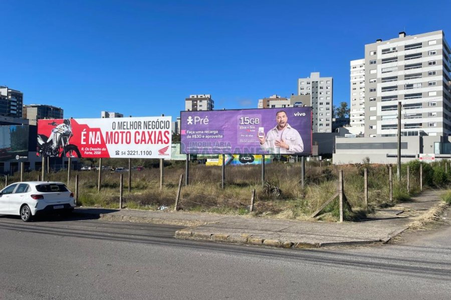 Terreno com 5000m², no bairro Sanvitto em Caxias do Sul para Comprar