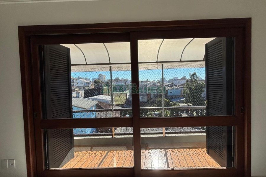 Apartamento com 225m², 3 dormitórios, 3 vagas, no bairro Rio Branco em Caxias do Sul para Comprar