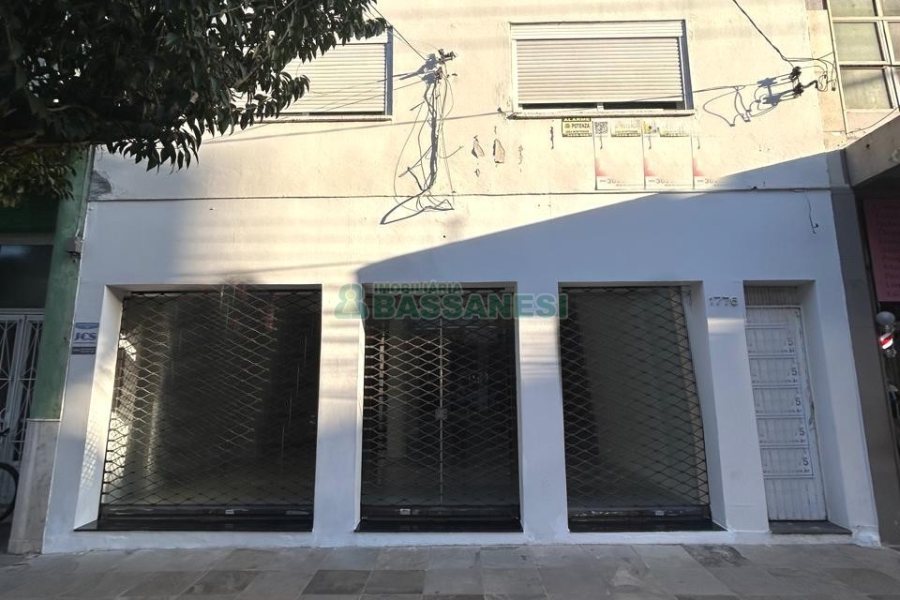 Loja com 640m², no bairro Centro em Caxias do Sul para Alugar