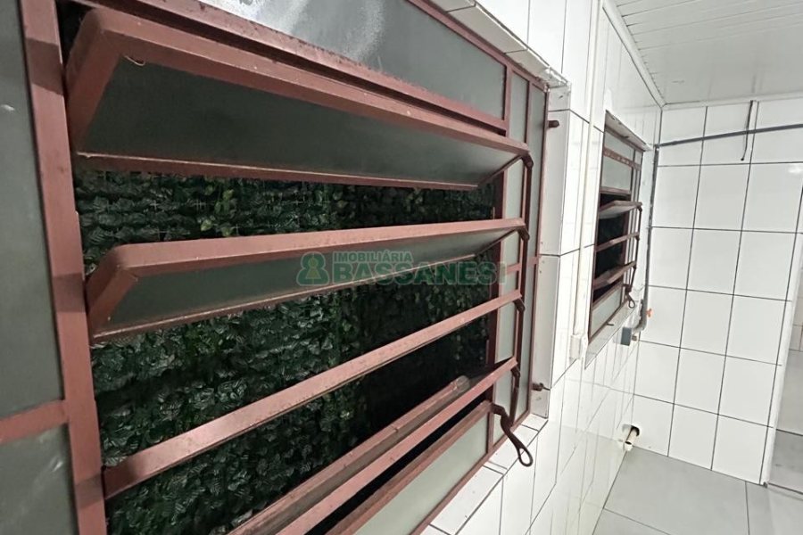 Loja com 640m², no bairro Centro em Caxias do Sul para Alugar