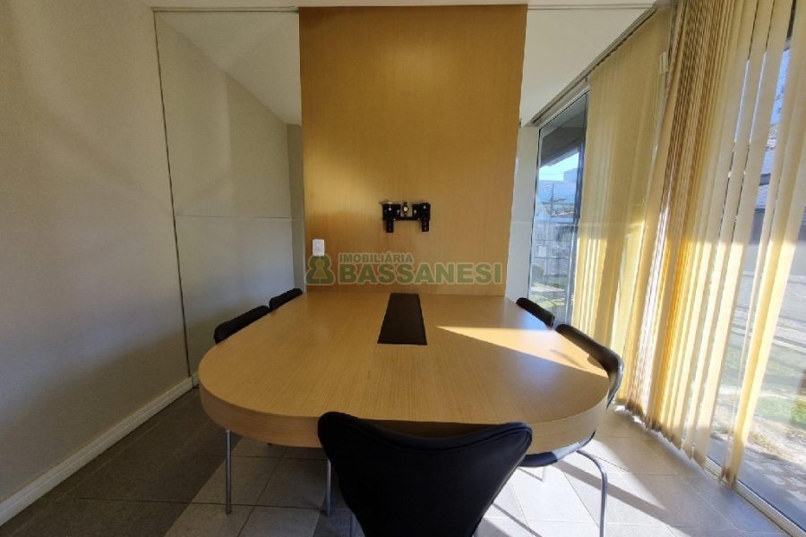 Loja com 47m², no bairro Petrópolis em Caxias do Sul para Alugar