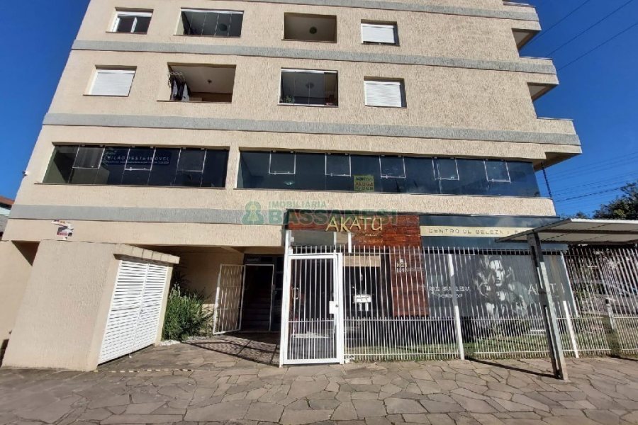 Sala com 85m², no bairro Desvio Rizzo em Caxias do Sul para Alugar