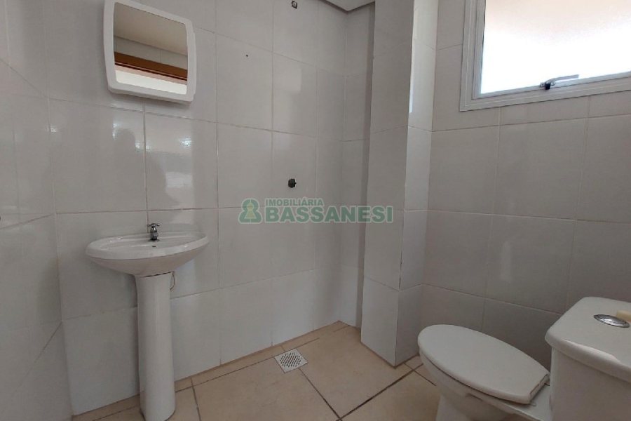 Sala com 85m², no bairro Desvio Rizzo em Caxias do Sul para Alugar