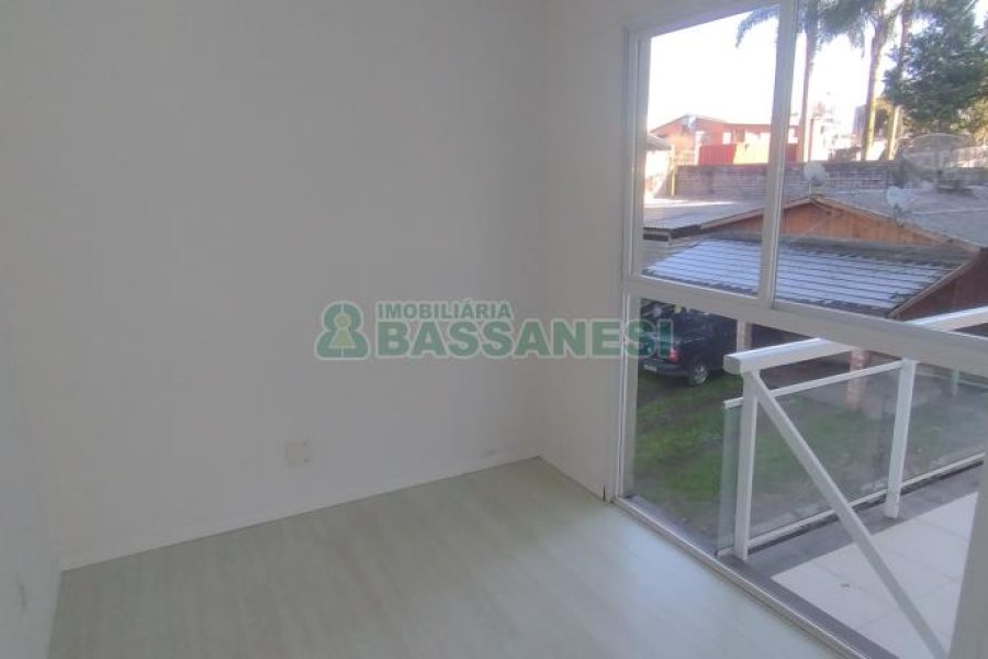 Apartamento com 71m², 2 dormitórios, 1 vaga, no bairro Desvio Rizzo em Caxias do Sul para Comprar