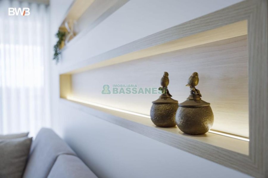 Apartamento com 110m², 3 dormitórios, 2 vagas, no bairro Petrópolis em Caxias do Sul para Comprar