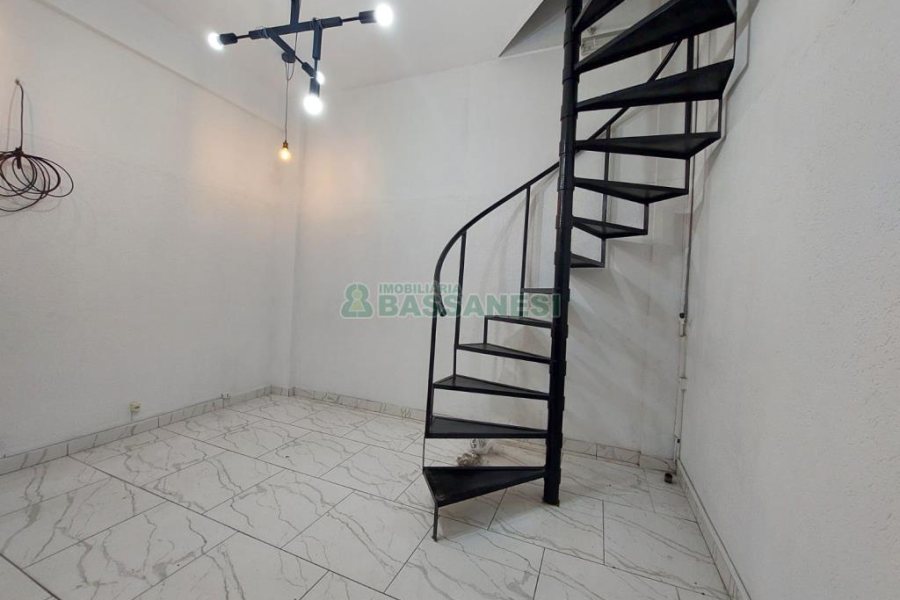 Loja com 37m², no bairro Centro em Caxias do Sul para Alugar