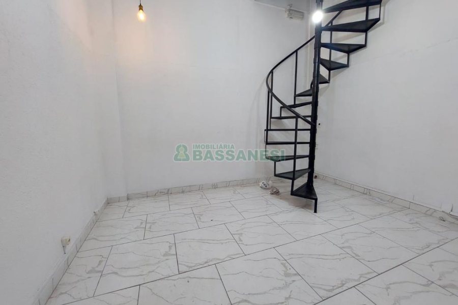 Loja com 37m², no bairro Centro em Caxias do Sul para Alugar