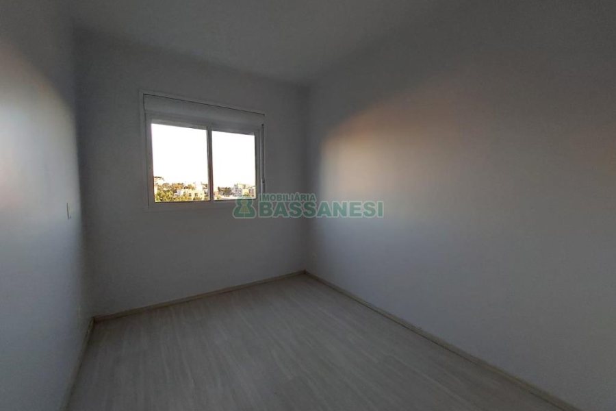 Apartamento com 72m², 3 dormitórios, 1 vaga, no bairro São Luiz em Caxias do Sul para Comprar