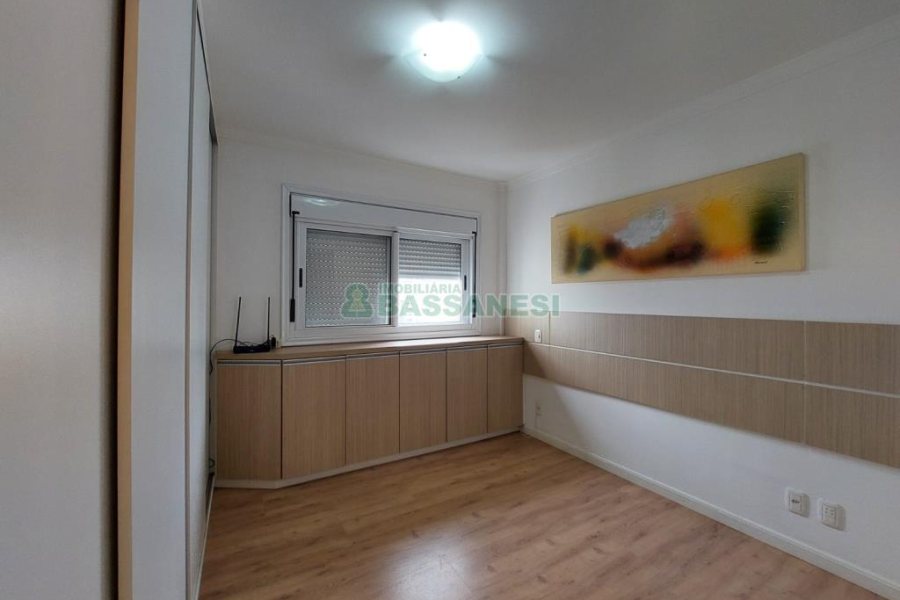 Apto Mobiliado com 200m², 4 dormitórios, 4 vagas, no bairro São Pelegrino em Caxias do Sul para Comprar