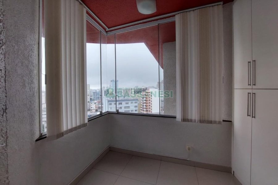Apto Mobiliado com 200m², 4 dormitórios, 4 vagas, no bairro São Pelegrino em Caxias do Sul para Comprar