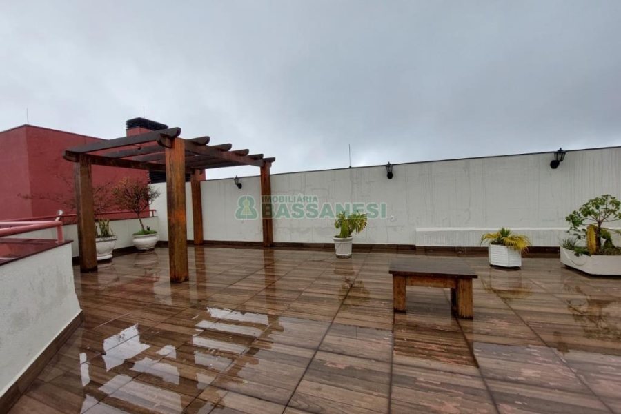 Apto Mobiliado com 200m², 4 dormitórios, 4 vagas, no bairro São Pelegrino em Caxias do Sul para Comprar