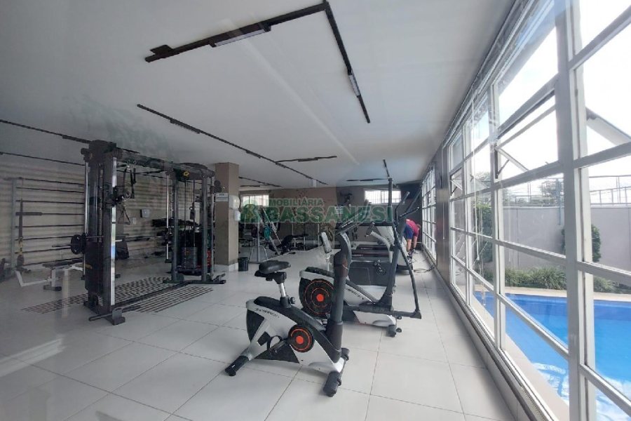 Apartamento com 107m², 3 dormitórios, 2 vagas, no bairro Universitário em Caxias do Sul para Alugar