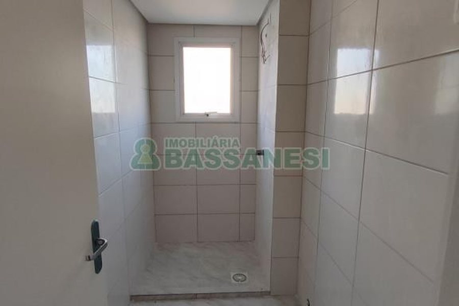 Apartamento com 52m², 2 dormitórios, 1 vaga, no bairro Vila Verde em Caxias do Sul para Comprar