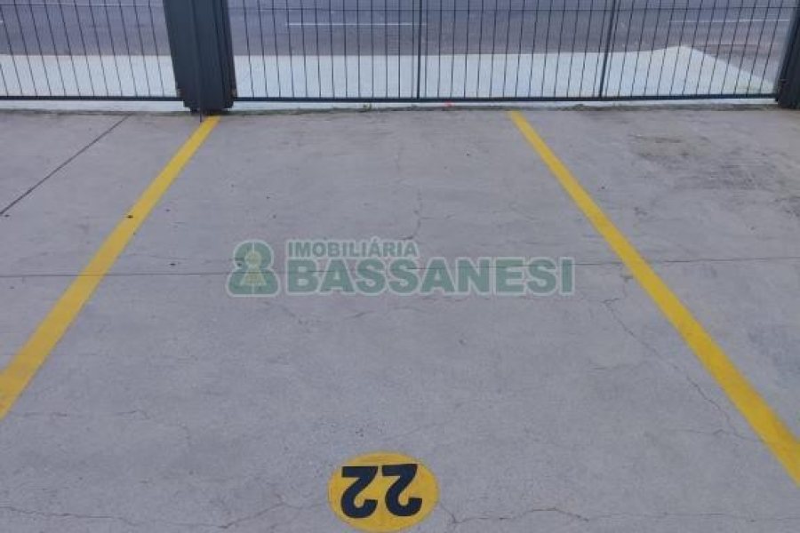 Apartamento com 52m², 2 dormitórios, 1 vaga, no bairro Vila Verde em Caxias do Sul para Comprar