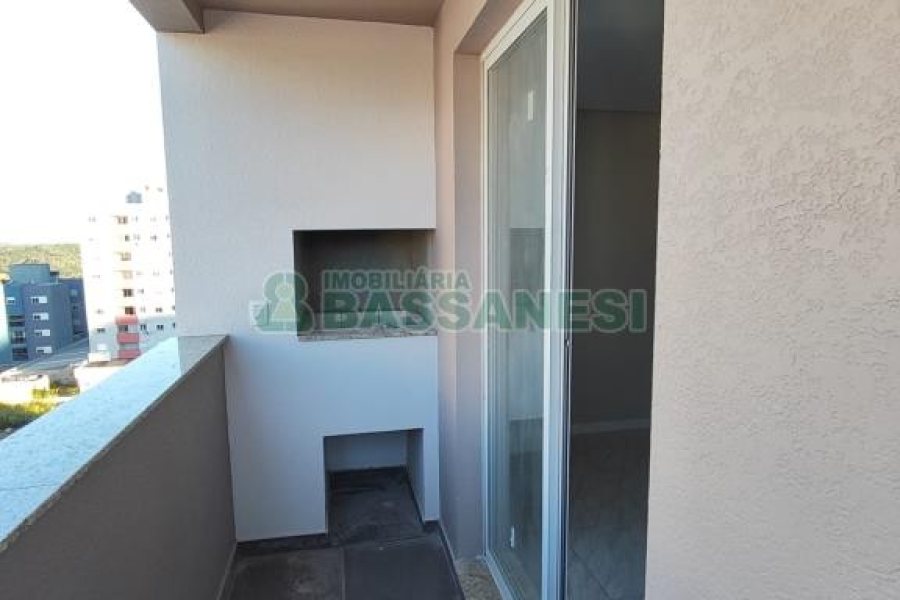 Apartamento com 52m², 2 dormitórios, 1 vaga, no bairro Vila Verde em Caxias do Sul para Comprar