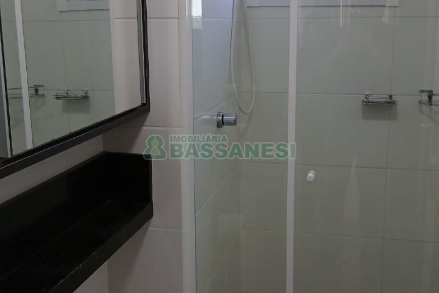 Apartamento com 42m², 2 dormitórios, 1 vaga, no bairro São Luiz em Caxias do Sul para Comprar