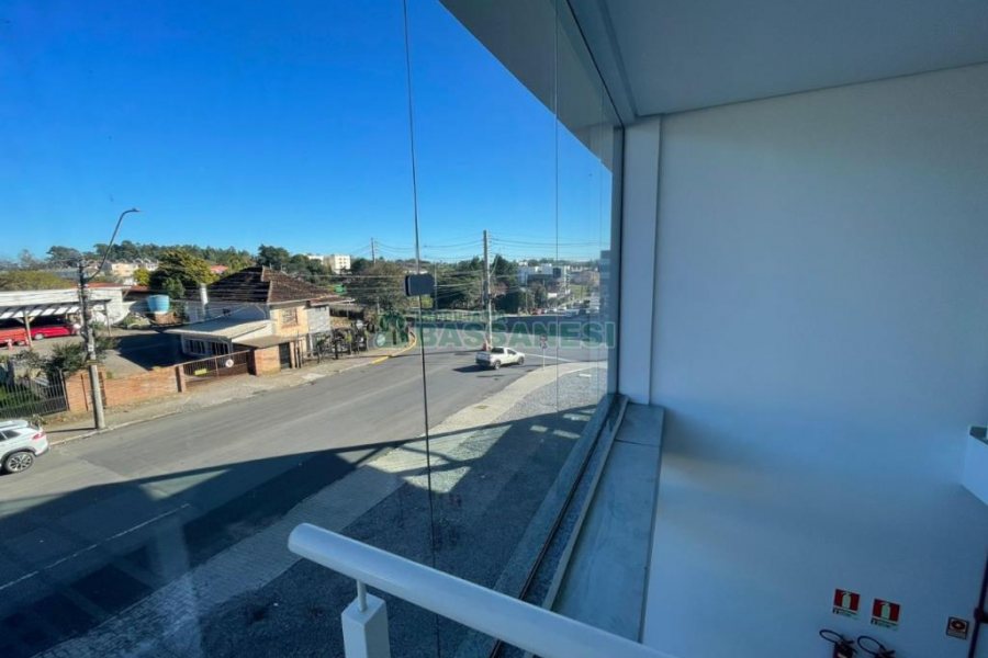 Loja com 109m², no bairro Desvio Rizzo em Caxias do Sul para Alugar