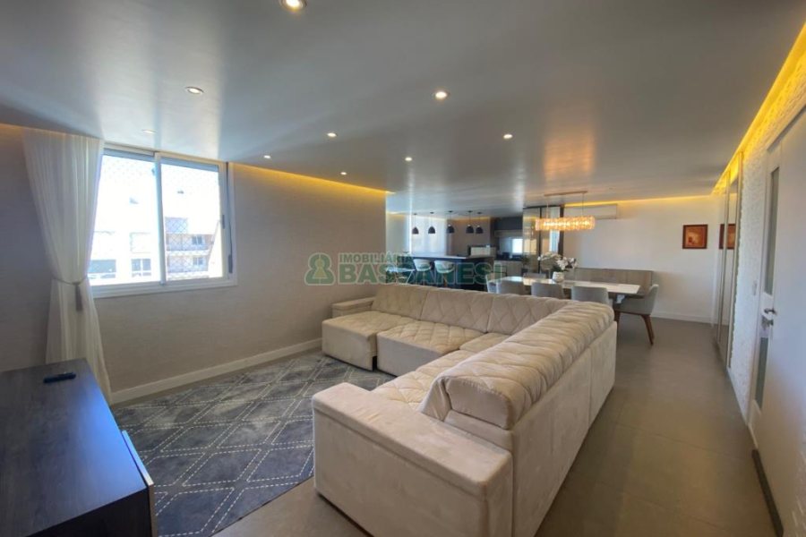 Apto Mobiliado com 144m², 3 dormitórios, 2 vagas, no bairro Cristo Redentor em Caxias do Sul para Alugar