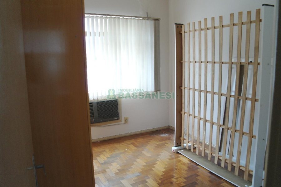 Apto Mobiliado com 35m², 1 dormitório, no bairro Centro em Caxias do Sul para Alugar