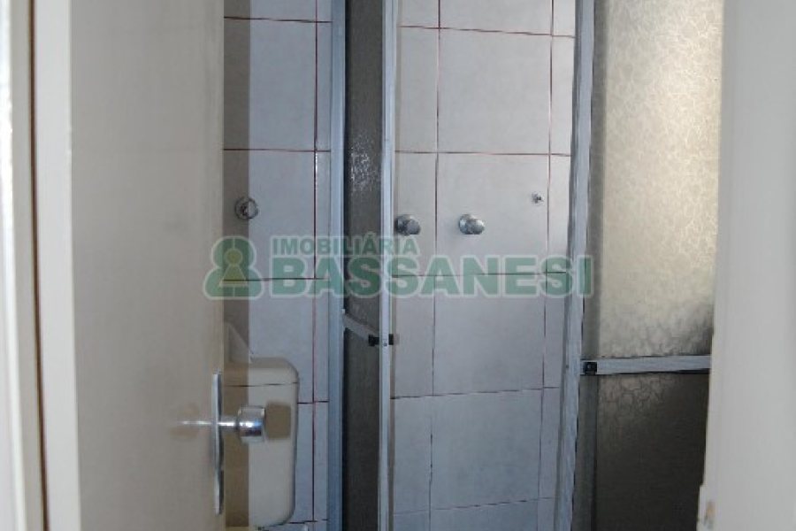 Apto Mobiliado com 35m², 1 dormitório, no bairro Centro em Caxias do Sul para Alugar