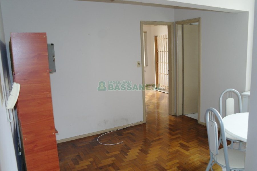 Apto Mobiliado com 35m², 1 dormitório, no bairro Centro em Caxias do Sul para Alugar