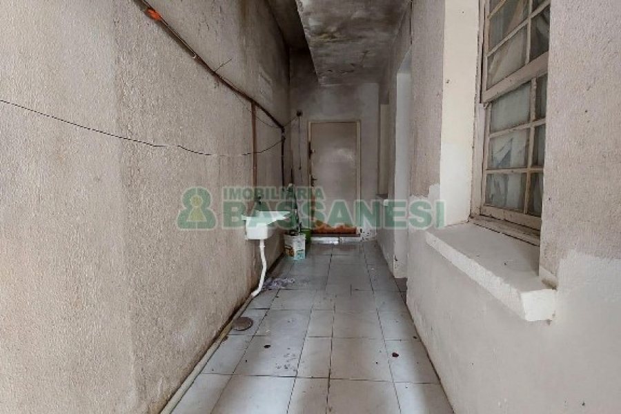 Apartamento com 40m², 1 dormitório, no bairro Centro em Caxias do Sul para Alugar