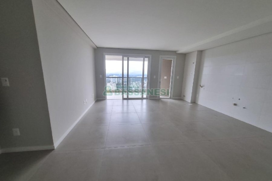 Apartamento com 110m², 2 dormitórios, 2 vagas, no bairro Petrópolis em Caxias do Sul para Alugar