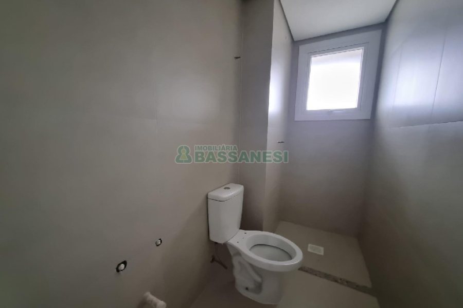 Apartamento com 110m², 2 dormitórios, 2 vagas, no bairro Petrópolis em Caxias do Sul para Alugar
