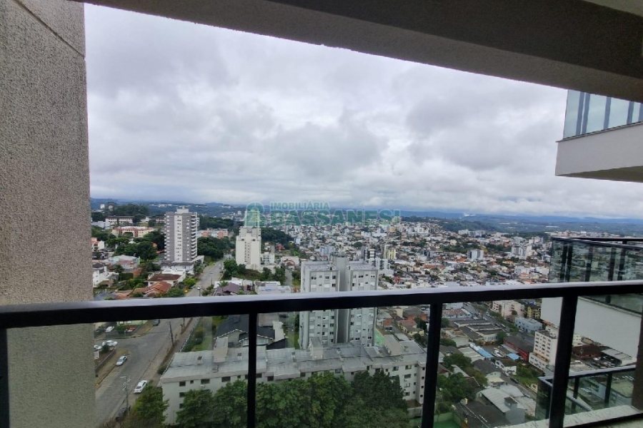 Apartamento com 110m², 2 dormitórios, 2 vagas, no bairro Petrópolis em Caxias do Sul para Alugar