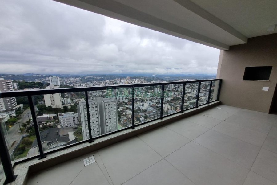 Apartamento com 110m², 2 dormitórios, 2 vagas, no bairro Petrópolis em Caxias do Sul para Alugar