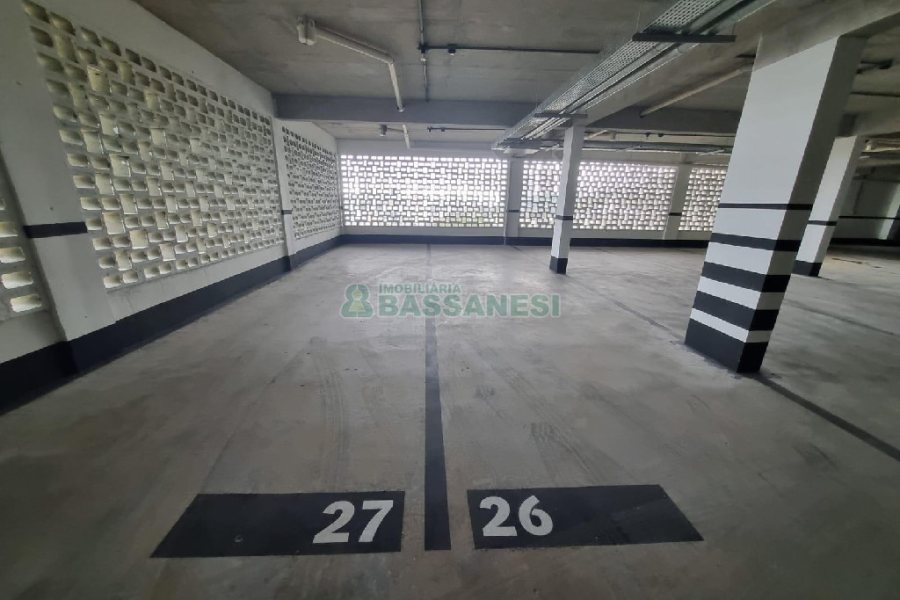 Apartamento com 110m², 2 dormitórios, 2 vagas, no bairro Petrópolis em Caxias do Sul para Alugar