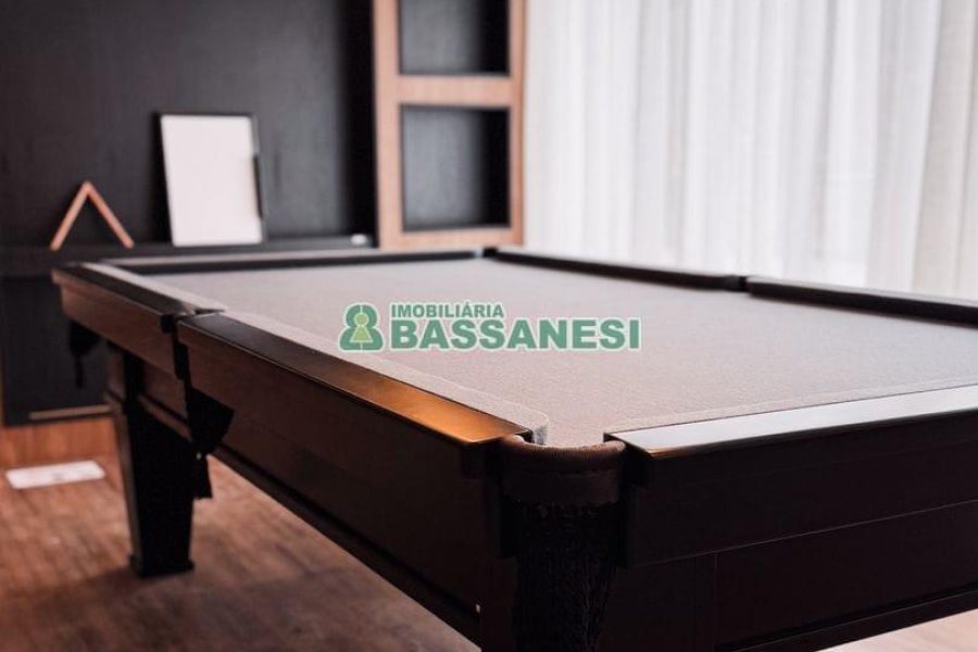 Apartamento com 110m², 2 dormitórios, 2 vagas, no bairro Petrópolis em Caxias do Sul para Alugar