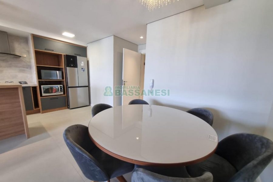 Apartamento com 110m², 3 dormitórios, 2 vagas, no bairro Petrópolis em Caxias do Sul para Alugar