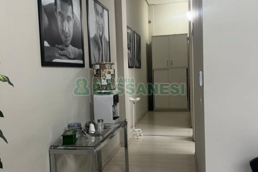 Loja com 60m², no bairro Pio X em Caxias do Sul para Alugar