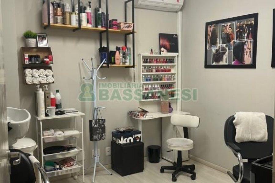 Loja com 60m², no bairro Pio X em Caxias do Sul para Alugar