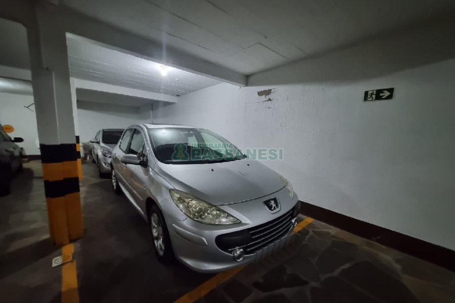 Apto Mobiliado com 132m², 3 dormitórios, 2 vagas, no bairro São Pelegrino em Caxias do Sul para Alugar