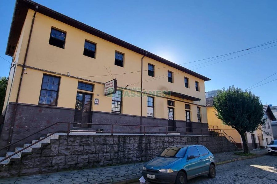 Predio com 500m², no bairro Centro em Caxias do Sul para Comprar