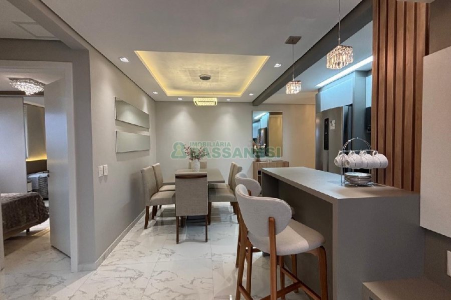 Apto Mobiliado com 55m², 2 dormitórios, 2 vagas, no bairro De Lazzer em Caxias do Sul para Alugar