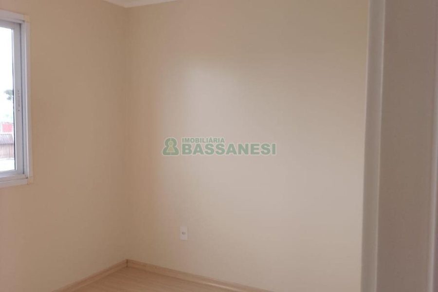 Apartamento com 56m², 2 dormitórios, 1 vaga, no bairro Salgado Filho em Caxias do Sul para Comprar