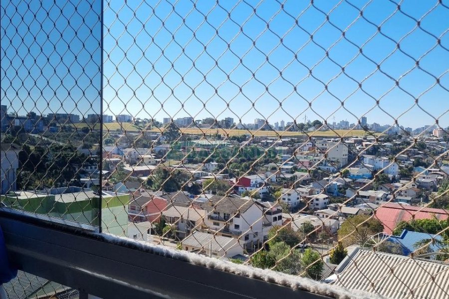 Apartamento com 80m², 2 dormitórios, 1 vaga, no bairro Charqueadas em Caxias do Sul para Comprar