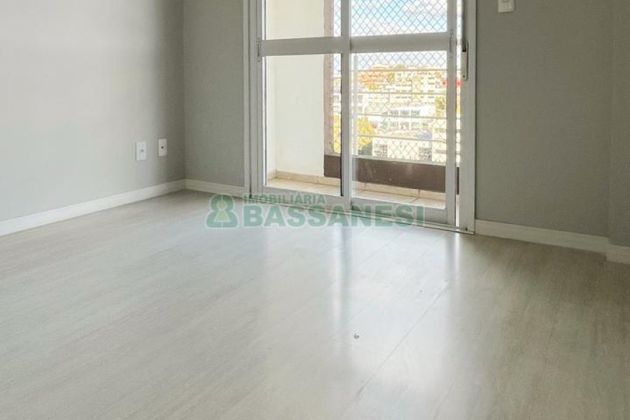 Apartamento com 100m², 3 dormitórios, 6 vagas, no bairro De Lazzer em Caxias do Sul para Comprar