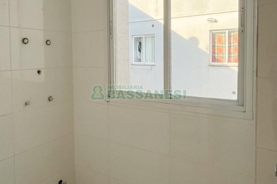 Apartamento com 100m², 3 dormitórios, 6 vagas, no bairro De Lazzer em Caxias do Sul para Comprar