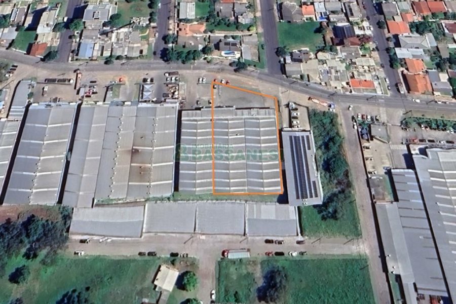 Pavilhão com 2040m², no bairro Santa Catarina em Caxias do Sul para Alugar
