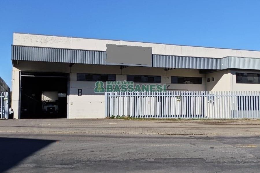 Pavilhão com 2040m², no bairro Santa Catarina em Caxias do Sul para Alugar