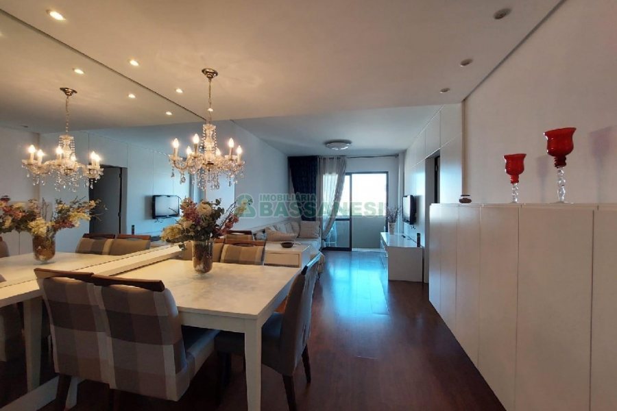 Apto Mobiliado com 99m², 3 dormitórios, 2 vagas, no bairro Pio X em Caxias do Sul para Alugar ou Comprar