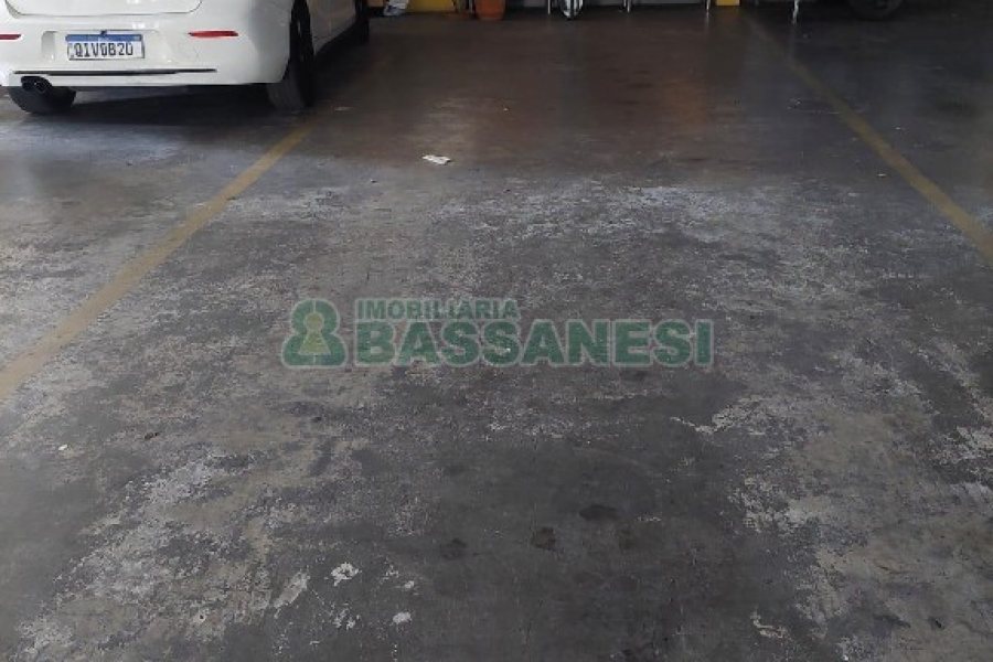 Apto Mobiliado com 99m², 3 dormitórios, 2 vagas, no bairro Pio X em Caxias do Sul para Alugar ou Comprar