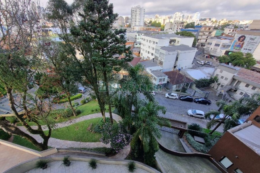Apto Mobiliado com 99m², 3 dormitórios, 2 vagas, no bairro Pio X em Caxias do Sul para Alugar ou Comprar