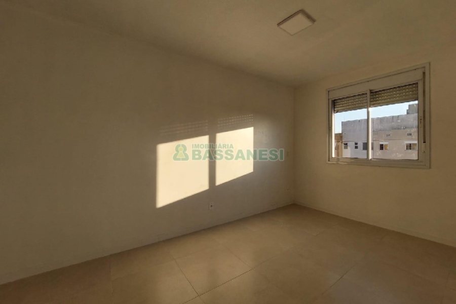 Apartamento com 49m², 2 dormitórios, 1 vaga, no bairro Nossa Senhora do Rosário em Caxias do Sul para Alugar