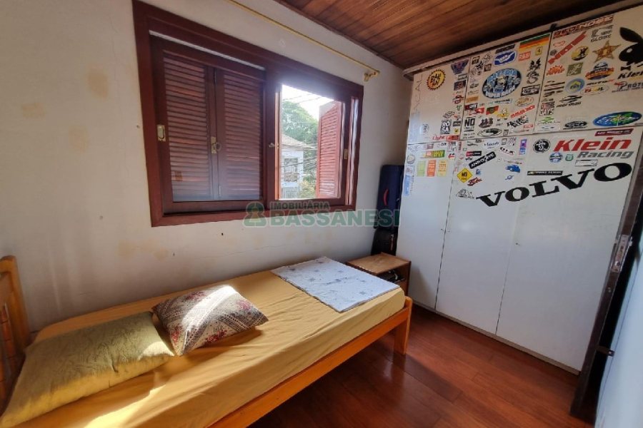 Casa com 80m², 2 dormitórios, no bairro Presidente Vargas em Caxias do Sul para Alugar